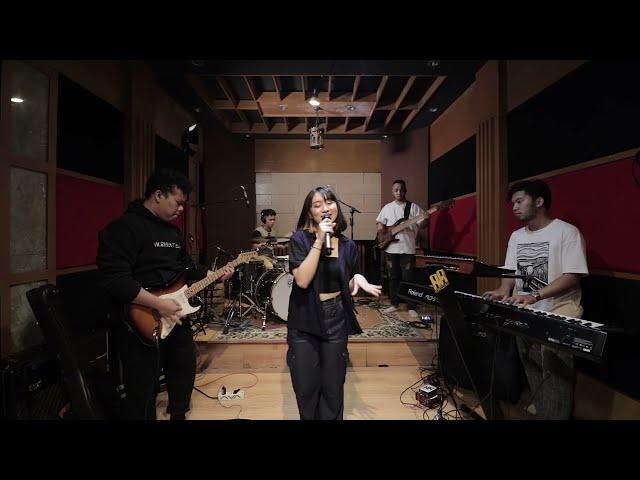 KAMU - COBOY JUNIOR COVER BY CAMELA PUTRI