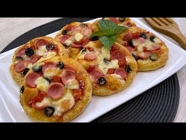 It won't even have time to cool down! Hearty Mini Pizza