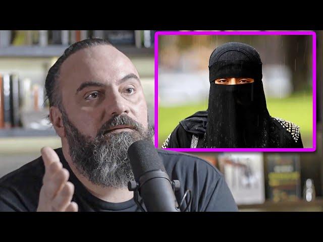 What the Anti-Muslim Media is Hiding from You | Bek Lover