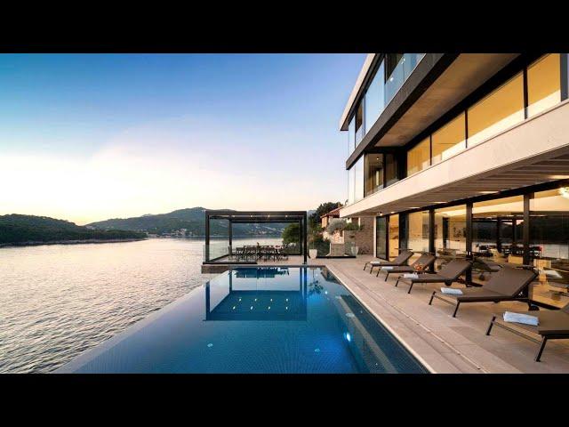 Beach Luxury Villa in Dubrovnik with pool, sauna