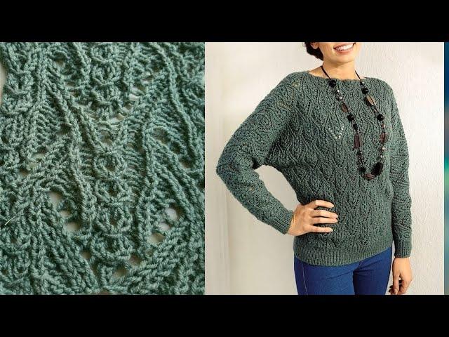 Stylish jumper with openwork pattern with "batwing" sleeves