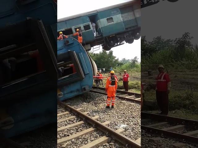 After an Express  train accident!! 103M view's @RailwayTechShorts