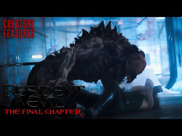 Alice Fights The Bloodshot Licker | Resident Evil: The Final Chapter | Creature Features