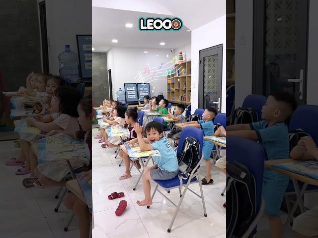 Bắt đầu lớp học tiếng Anh tại Anh ngữ Leogo cùng cô Nini