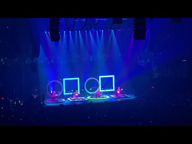 Phish/Sci-Fi Soldier - Intro-Knuckle Bone Broth Avenue - 10/31/2021 MGM Grand Garden Arena Las Vegas