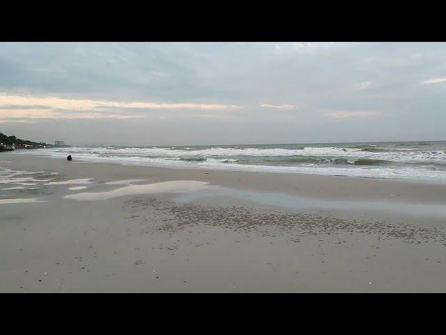 Hua Hin - Prachuap Khiri Khan - Thailand / Beach - Full Moon - Low Tide - Wind - Nan - Hilton Hotel