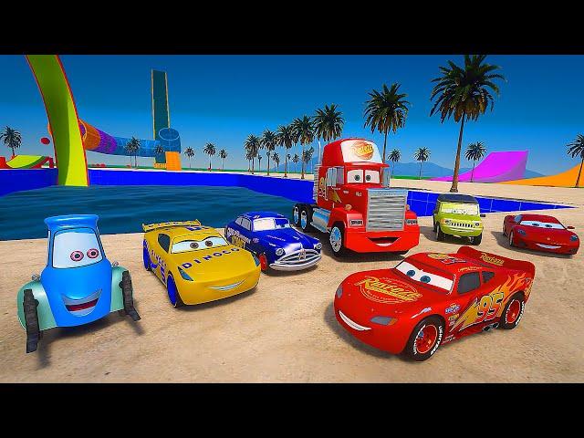 Disney Pixar Cars : Lightning McQueen, Cruz Ramirez, Mater, Hudson, Axlerod, Storm, Guido, Mack,