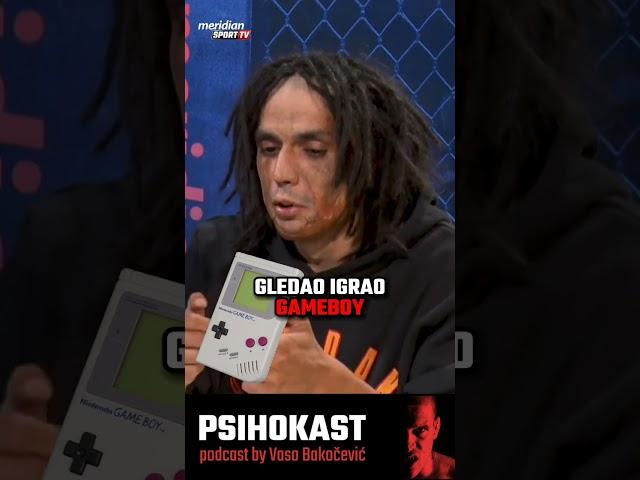 PSIHOKAST: Kad se sestra udavala ošišao sam se na TARZANKU!