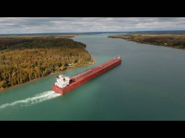 The Edwin H. Gott making a tight turn