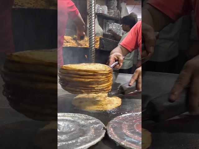 Egg Kathi Roll || Double egg roll for ₹90/- only || Old Delhi || Indian street food