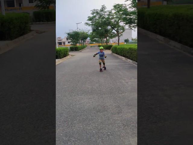 practice makes perfect#Balancing pratice#levelup #skating #advit #ytshorts
