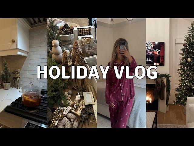 Vlog: Decorate for Christmas with me, Christmas simmer pot & Cooking!