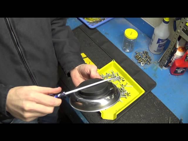 How to : Magnetize a Screwdriver