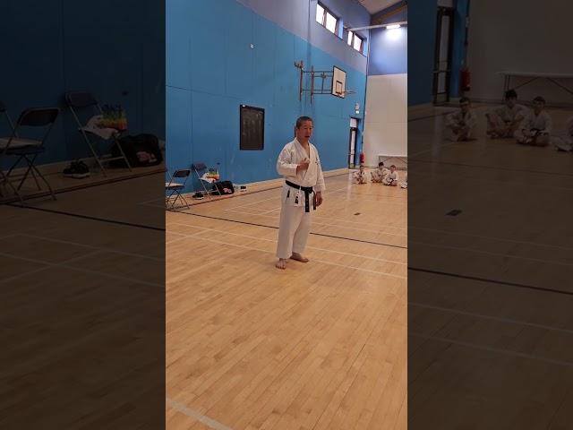 Kagawa Shihan teaching about how to increase your technical aspect.