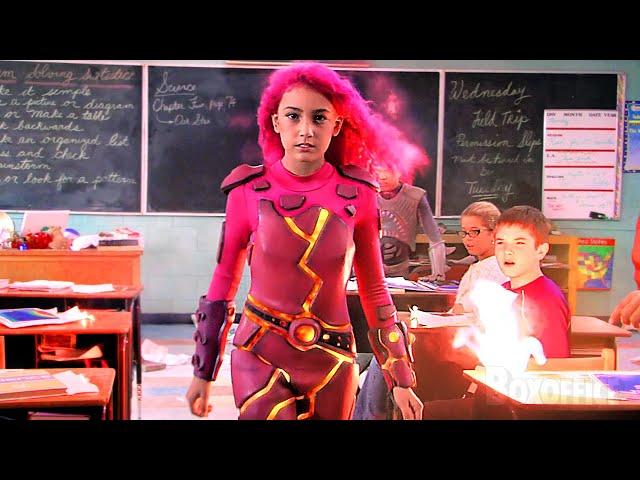 Sharkboy & Lavagirl break into the classroom