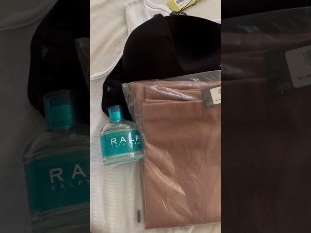 Outfit from boohoo with my perfume #boohoo #ralph Lauren #trending #Annaberry