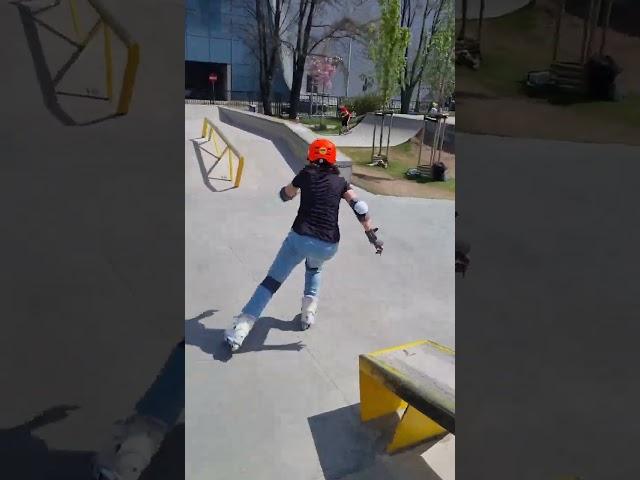 jak zrobić trik na rolkach Wrocław skatepark #shorts #skating #skatepark