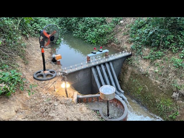 Construction of 220V mini hydroelectric power plant