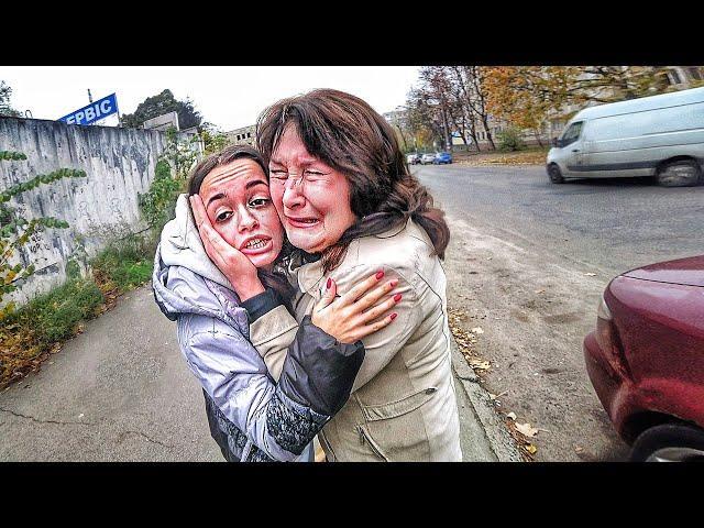 МАМА ВЕРОНИКИ ЖИВА. ПЛАЧЕТ УЗНАЛА ПРАВДУ. НА НАС НАПАЛИ. ДЕВОЧКА СОШЛА С УМА. МЫ СБЕЖАЛИ ИЗ ПСИХУШКИ