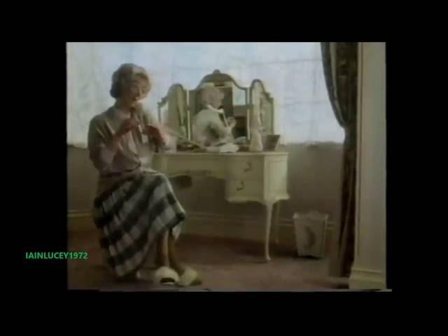 BRITISH TELECOM BT TV ADVERT maureen lipman richard wilson in the clothes shop  LWT HD 1080P