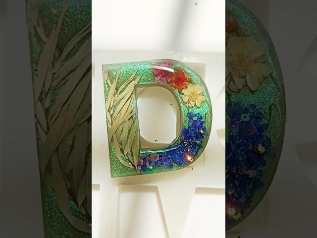 Resin keychain  Ideas #diykeychain #resin #shortvideo #shortsfeed #shorts
