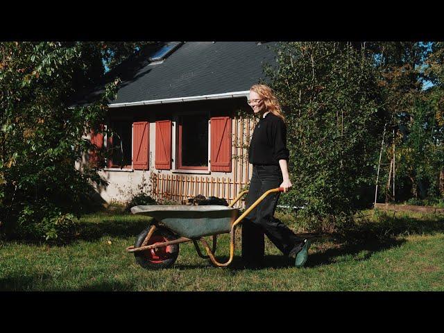 It's fall at the Tiny House 