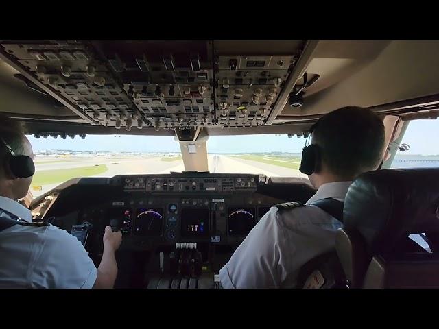 Experience the Thrill of Takeoff: Boeing 747 Cockpit View from New York"