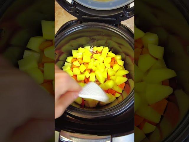 Все сложила и забыла! Потрясный обед или ужин из самых простых продуктов! Муж всегда добавки просит