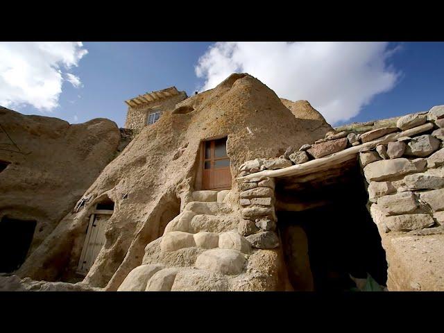 Exploring Iran's Ancient Rock Villages: Inside the Timeless Homes of Kandovan