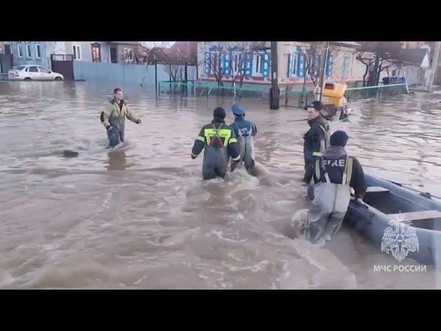 Город под водой: Орск затопило после прорыва дамбы