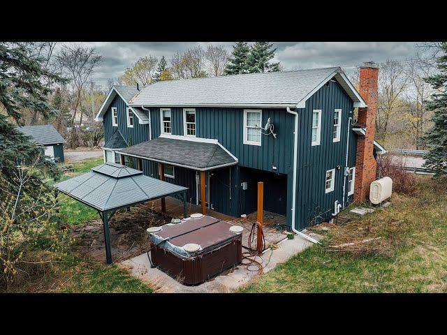 Doctors Stunning ABANDONED Country Dream Farmhouse | *FOUND HIDDEN STAIRCASE*