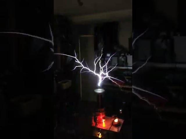 Vacuum tube Tesla coil with Japanese 5kw triode 