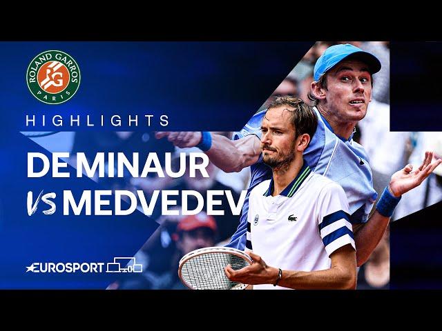 Alex De Minaur vs Daniil Medvedev | Round 4 | French Open 2024 Extended Highlights 