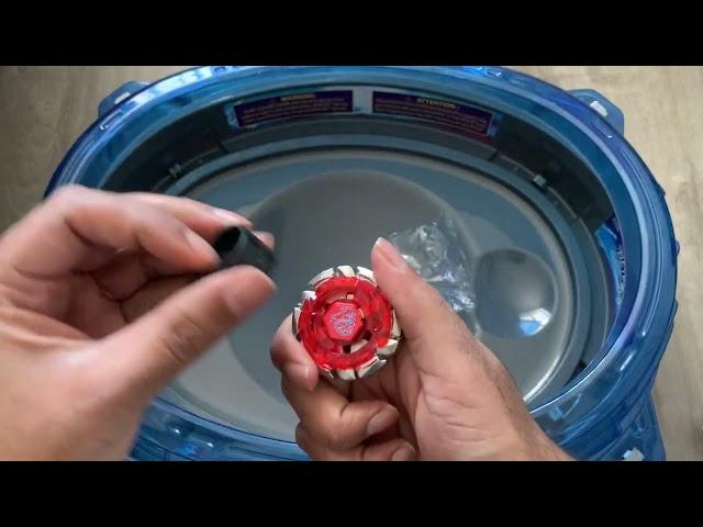 Fake Dark Bull H145SD (Unboxing & Test Battle) - Beyblade Metal Series