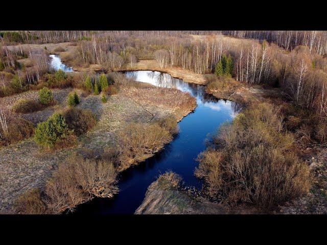 ЛОВЛЯ ЩУКИ на МАЛОЙ РЕКЕ / РЫБАЛКА на СПИННИНГ с БЕРЕГА