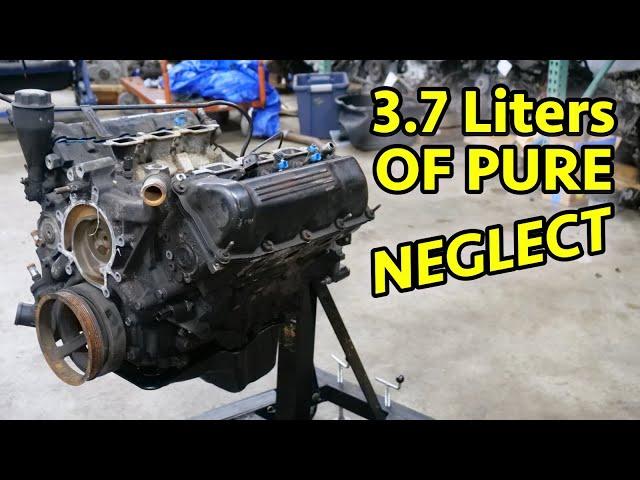 JUNK Jeep/Dodge 3.7L V6 Engine Teardown. Is This Why These All Fail? (OIL CHANGES MATTER)