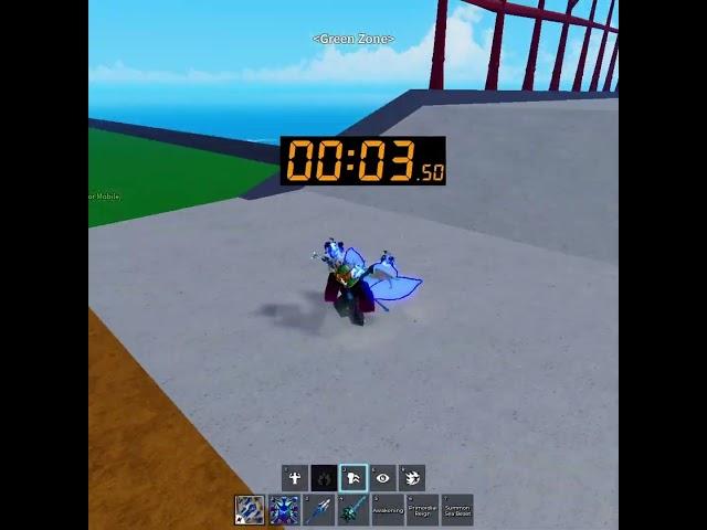 pilot helmet is no longer the fastest?   #bloxfruit #bloxfruits