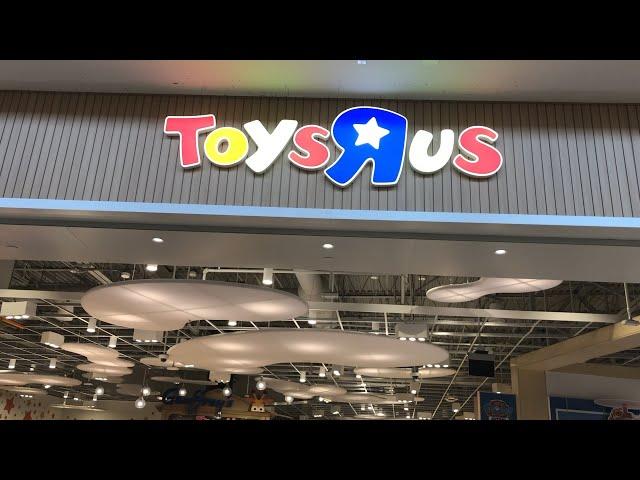 Toys R Us is Back!!!! Full Store Tour of NJ Location