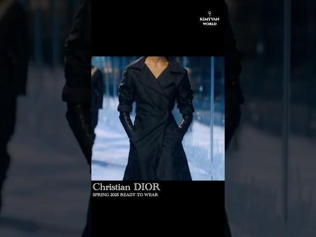 DIOR 2025 spring RTW runway #fashion #model #dior