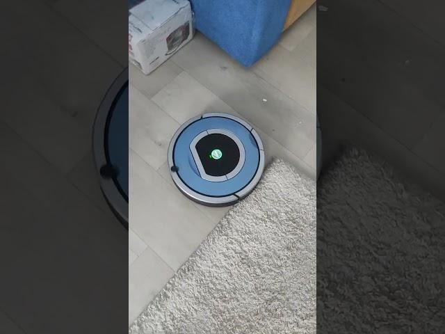 This robot vacuum cleaner is the best