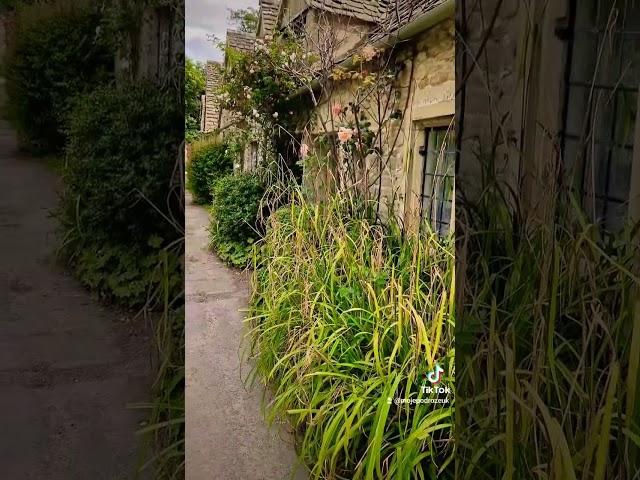 Castle Combe Costwolds country #costwolds #castlecombe #mytripuk