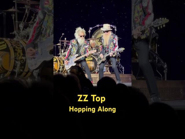 ZZ Top - Hopping along in Stockton #zztop #billygibbons #bobhopetheater #stockton