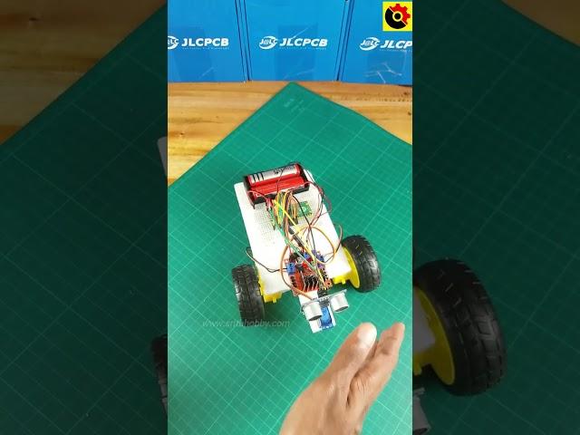 Obstacle avoiding robot with Raspberry Pi Pico board #robot  #raspberry_pi #shorts @sritu_hobby   ​