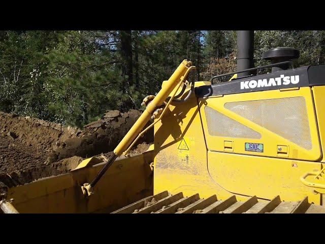 Бульдозер Komatsu D65PX 16. Осмотр,запуск.