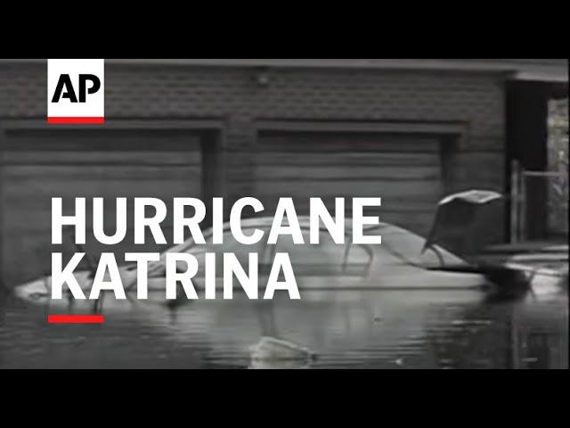 GRAPHIC PIX Recovery of bodies after hurricane Katrina