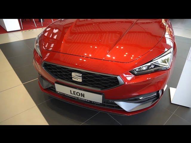 Seat Leon FR 2020: station wagon or sedan? Leon Sportstourer: detailed tour inside and outside.