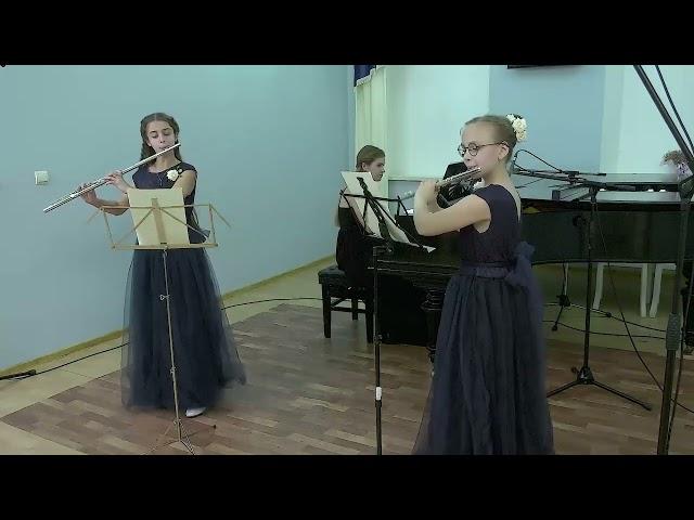 Э. Кронке "Две бабочки" 1 ч. Дуэт флейт "Х-flute" А. Чуракова и М. Щепетильникова, Е. Кудоя (ф-но)