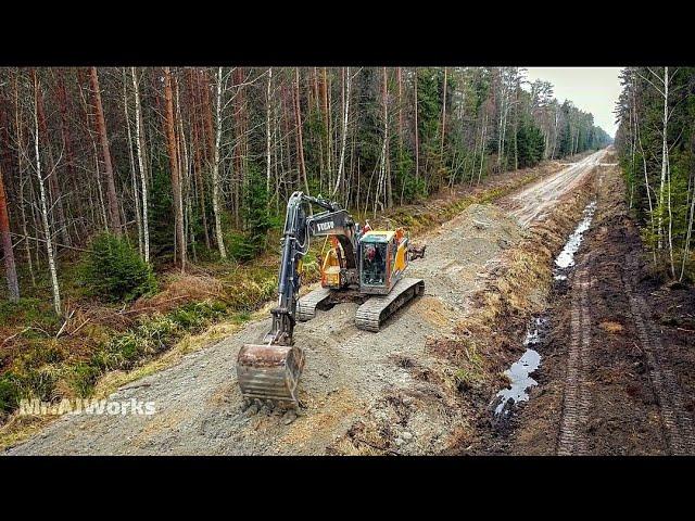 The Preparation Of The Forest Road Base: Excavation Of The Peat(Part 1 of 2)