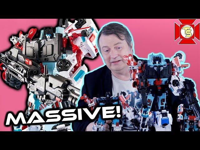 TRANSFORMERS DEFENSOR Demon Knight ENLARGED Review