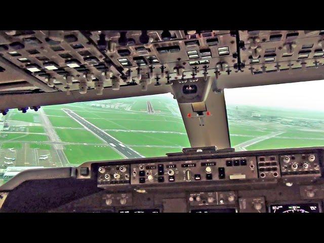 BOEING 747-400 COCKPIT VIEW - BREAKOFF Landing Amsterdam Schiphol